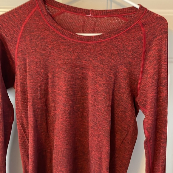 Lululemon/Swiftly long sleeve/8/red&black/EUC - Picture 2 of 7